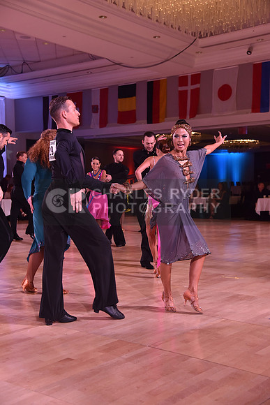 19MDC_25162_VW