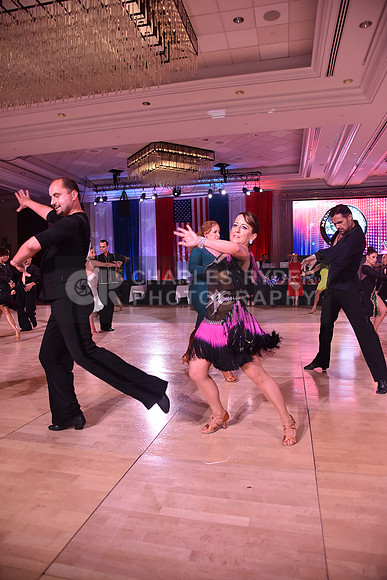 19MDC_25170_VW