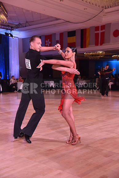 19MDC_21578_VW