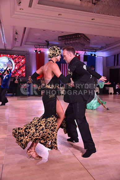19MDC_12490_VW