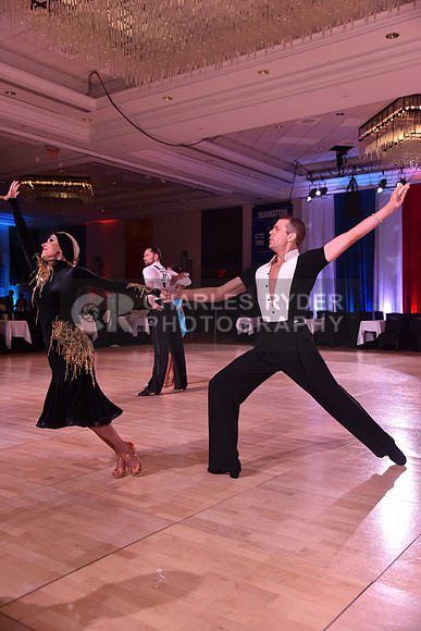19MDC_25664_VW
