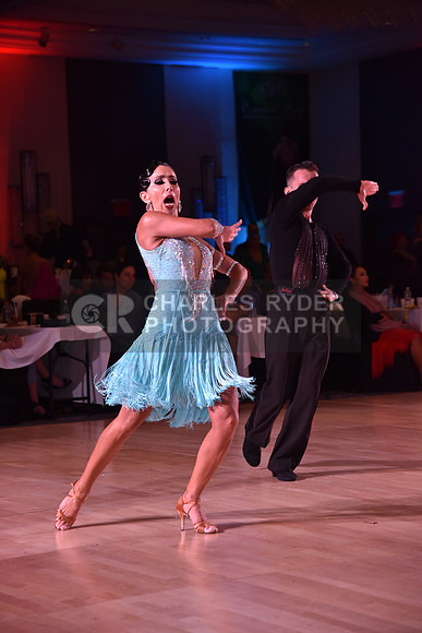 19MDC_25273_VW