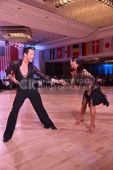 19MDC_25308_VW