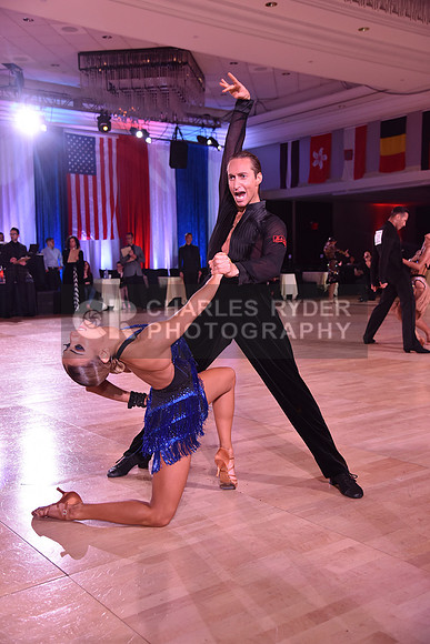 19MDC_13074_VW