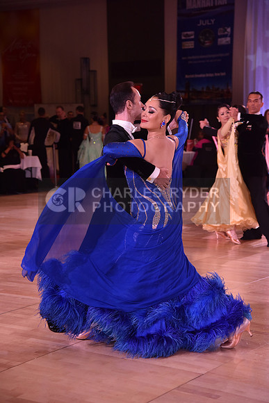 19MDC_17445_VW