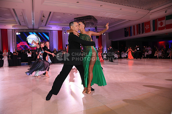 21MDC_12370_CR