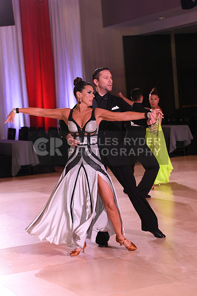 21MDC_6195_CR