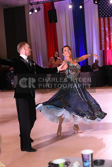 21MDC_5668_CR