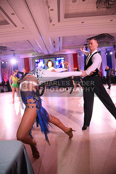 21MDC_8088_CR