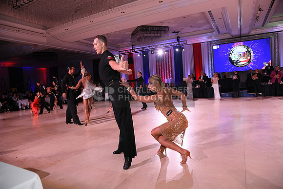 21MDC_12864_CR