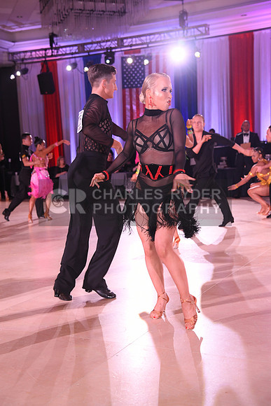 21MDC_8062_CR