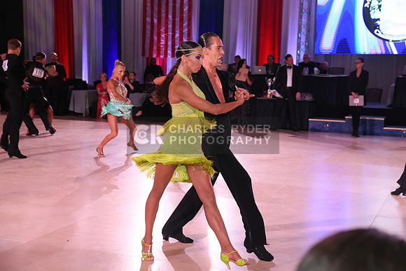 21MDC_8921_CR