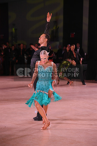 21MDC_8885_CR