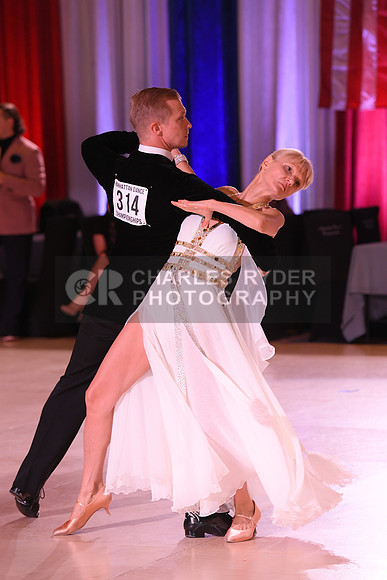 21MDC_5669_CR