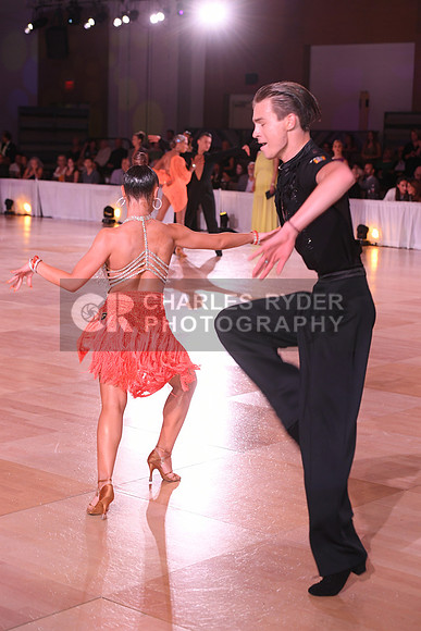21DCD_11782_MM