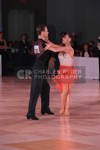 21DCD_11715_MM