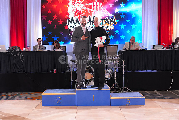 24MDC_17582_MM