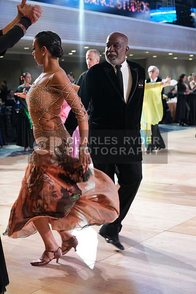 24WOR_12687_BC