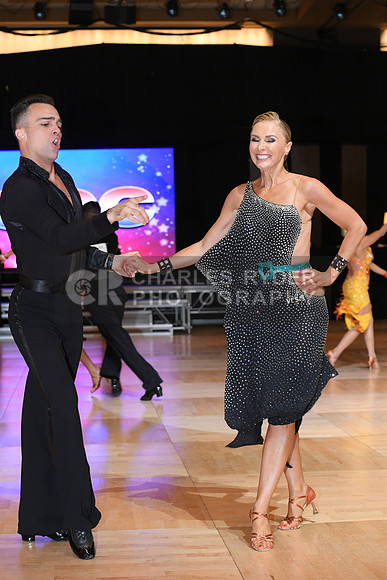 19USD_6216_CR