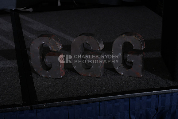 16GGG_1384_CR