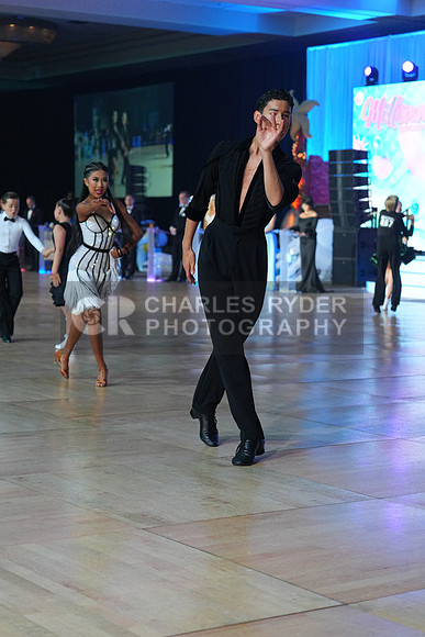 25MDC37649_RK