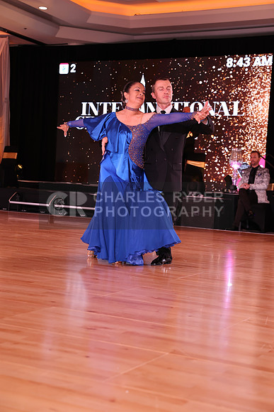 21IGB_23930_AD