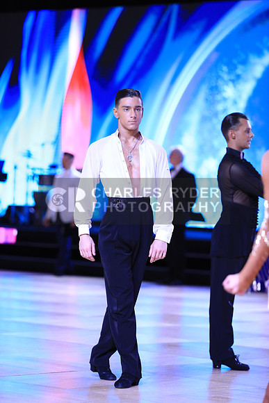 24USDC_82352_LS