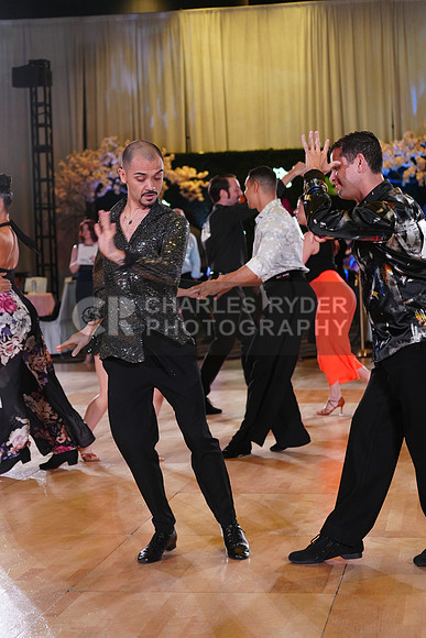 25WOR_10812_KS