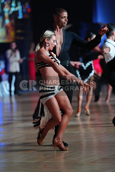 24MDC_25577_MB