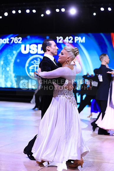 24USDC_49213_LS
