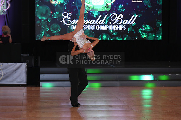 21EB_17679_CR