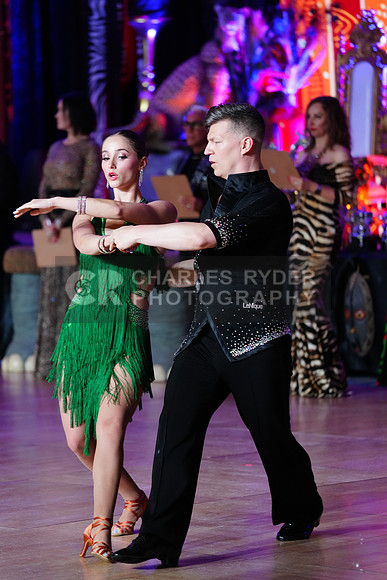 24MDC_24993_MB