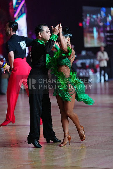 24MDC_25555_MB