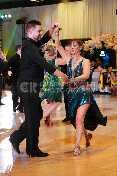 25WOR_10207_KS