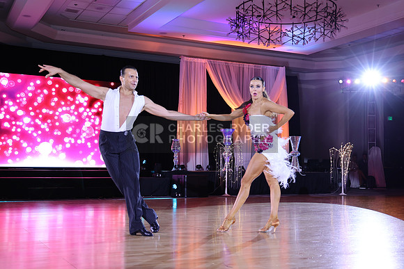22IGB_13437_AD
