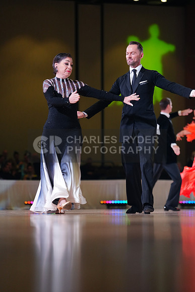 24EMB_6915_CR