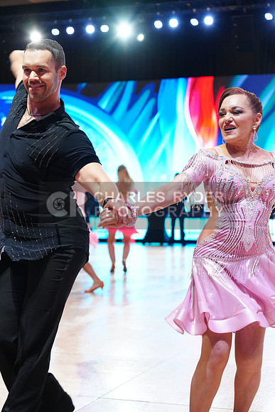24USDC_30432_BC