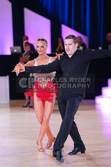 24EMB_1713_CR