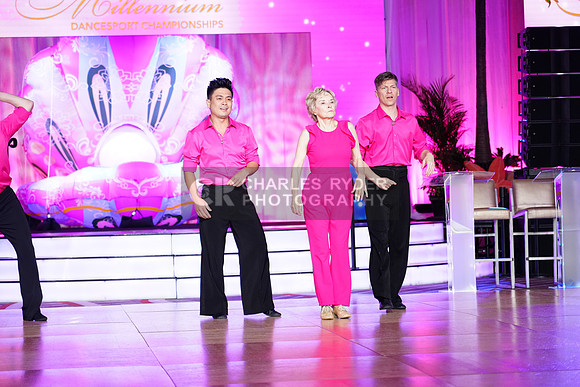 25MDC22398_CR