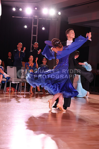 21IGB_28983_AD