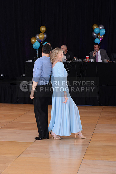 15CDC_3077_CR
