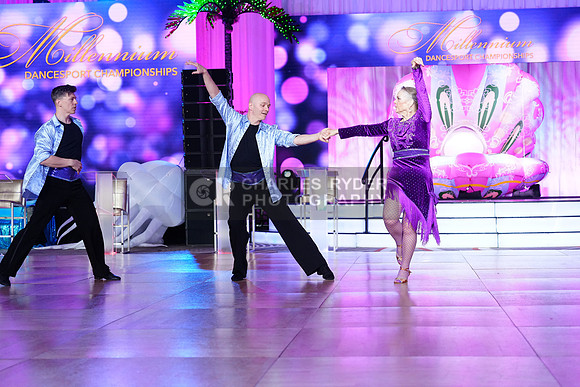 25MDC21481_CR
