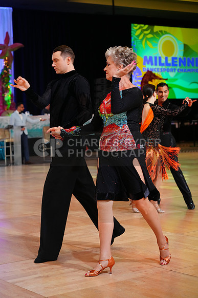 25MDC6718_KS