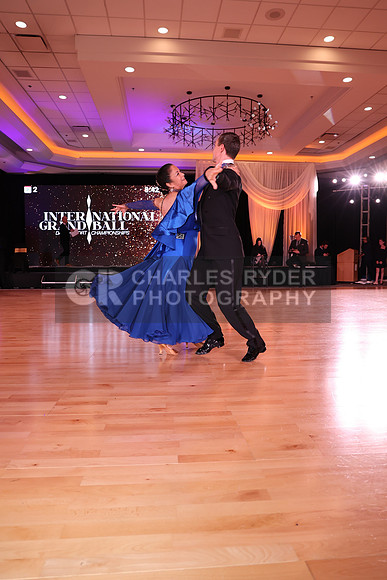 21IGB_23913_AD