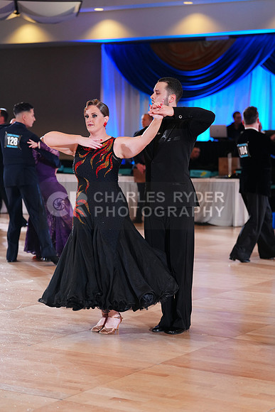 24FSB_7123_CR
