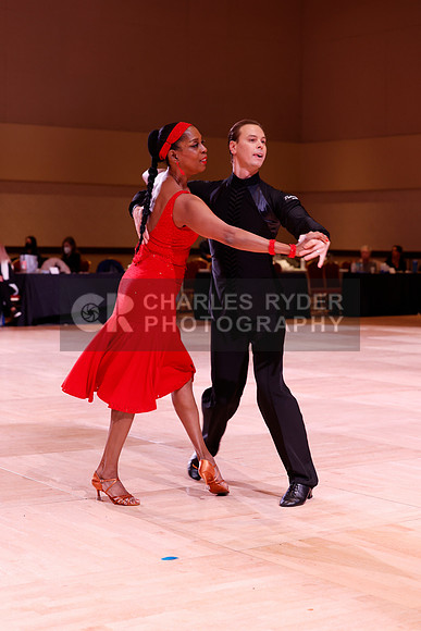 21OSB_40985_TW