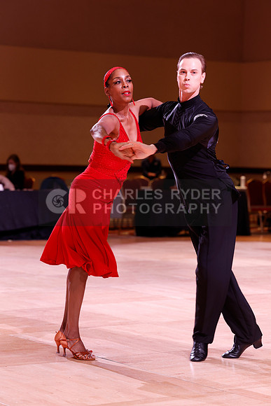 21OSB_40987_TW