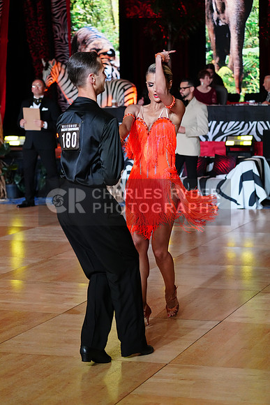 24MDC_24946_MB