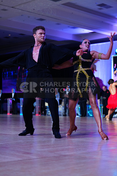 25MDC28576_CR