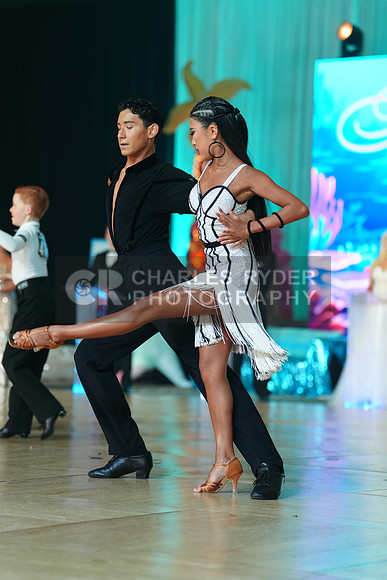 25MDC36986_KS